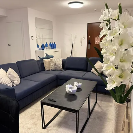 Comfy - Transatlantyk Lux * Gdyně