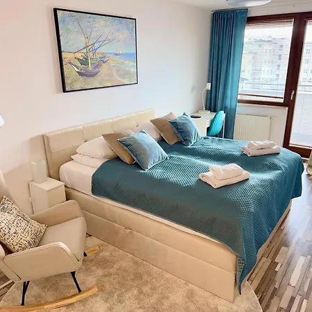 Comfy - Transatlantyk Lux * Gdynia