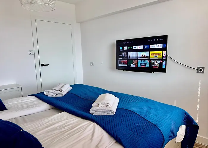 Comfy - Transatlantyk Lux Gdynia