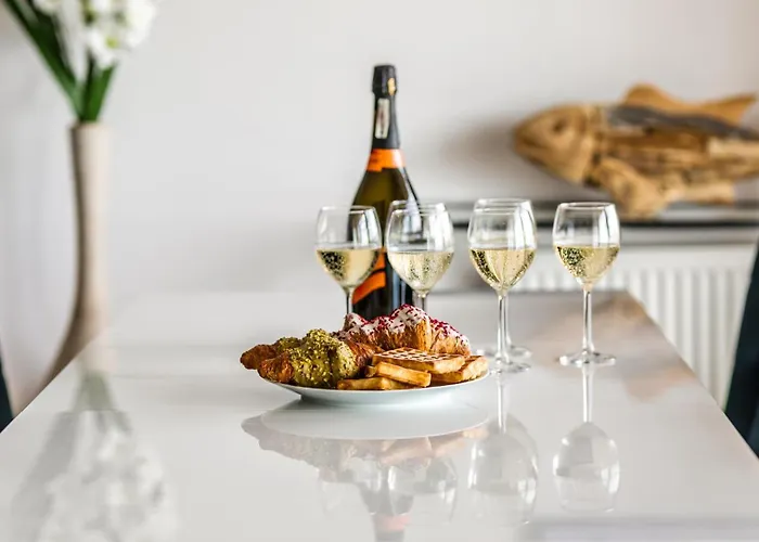 Comfy - Transatlantyk Lux Apartman Gdynia